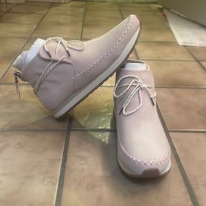 Tom’s Rio Blush Suede Boots